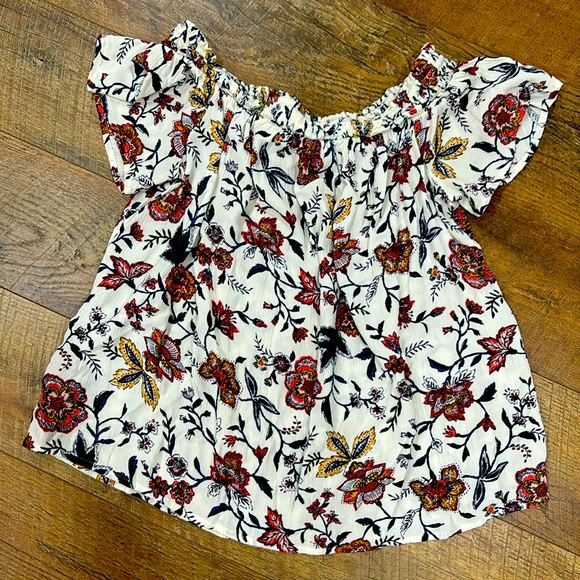 Old Navy Tops - Old Navy Floral Top - Medium